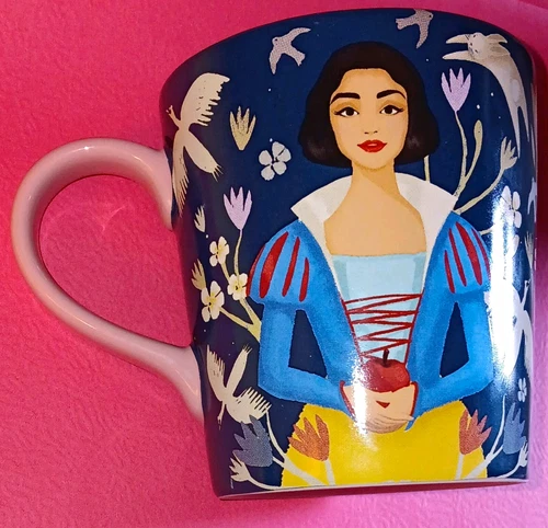 Snow White and Action 16 oz Drinkware