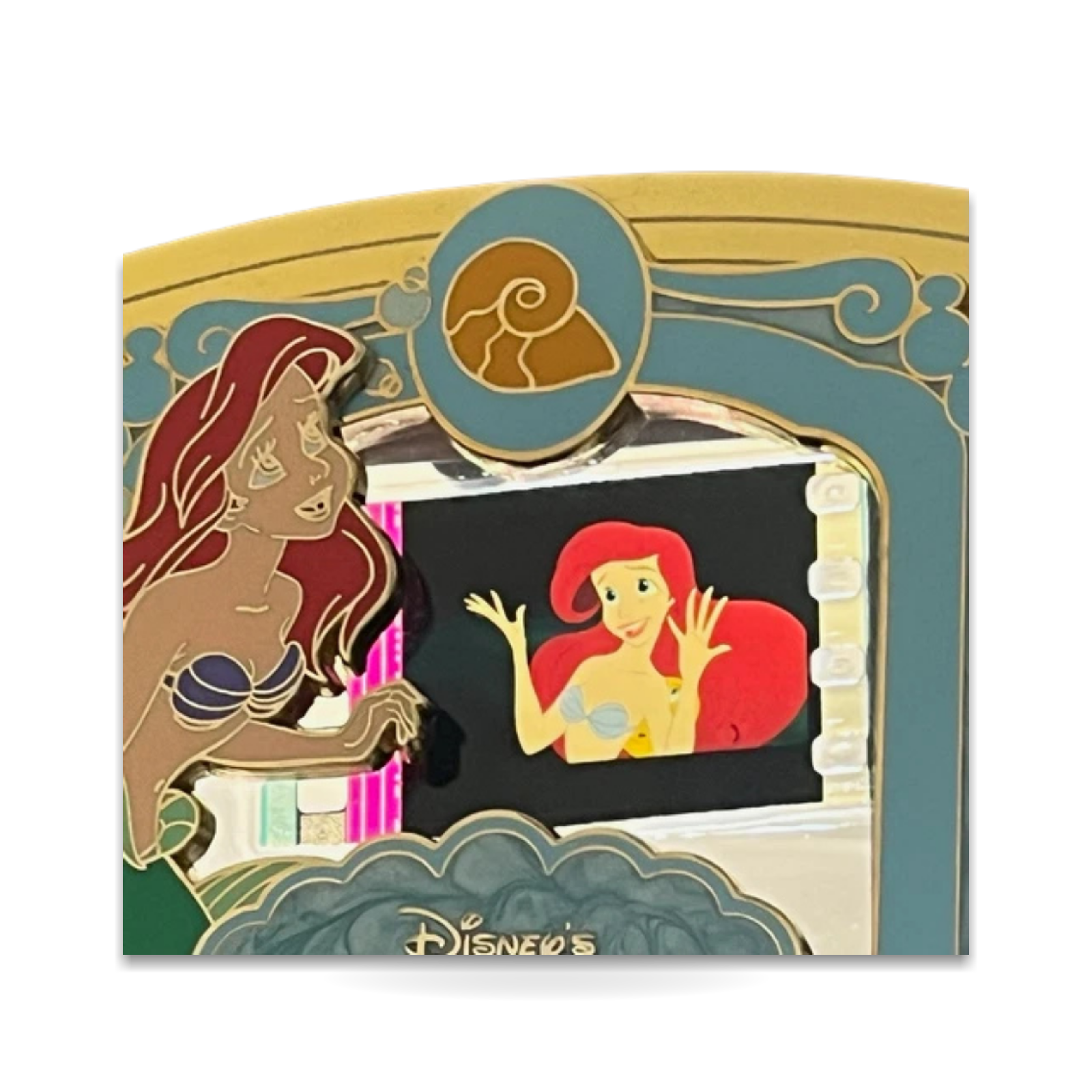 Piece Of Movie Up of Face Trading Pin