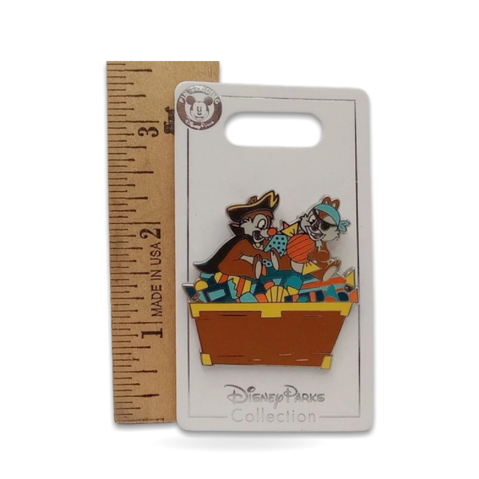 Chip And Dale Pirates Halloween Trading Pin