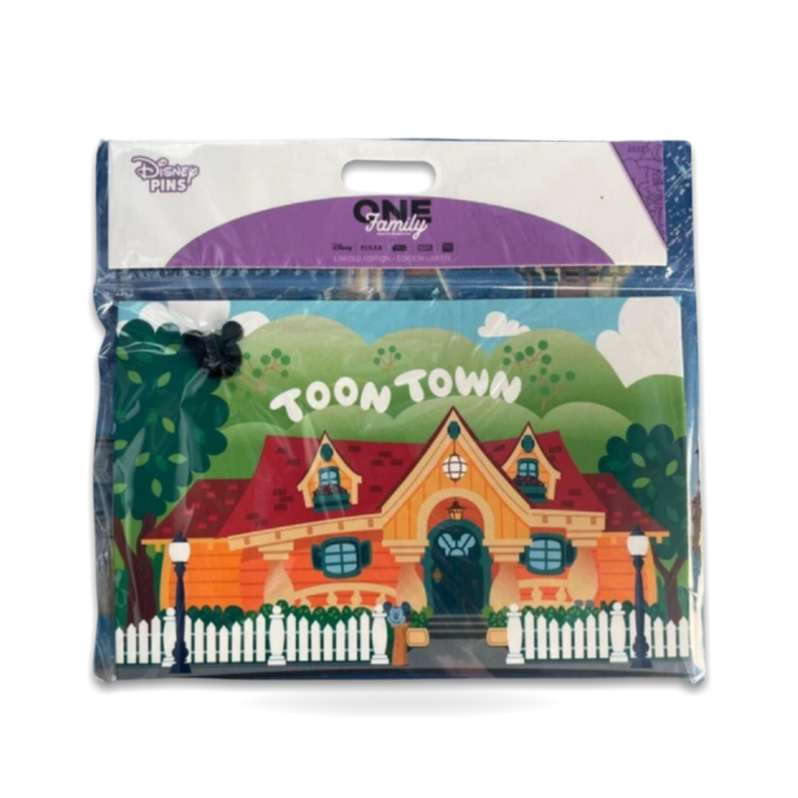 Limited Edition Family Wish You Were Toontown 1500 Trading Pin