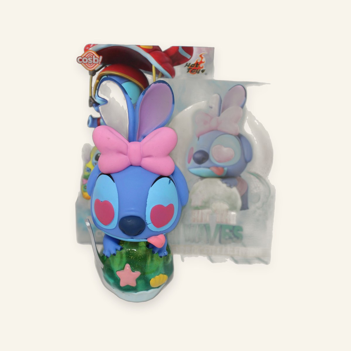 Cupcake Stitch on Holiday Cosbi Collection Disney Mystery Figure