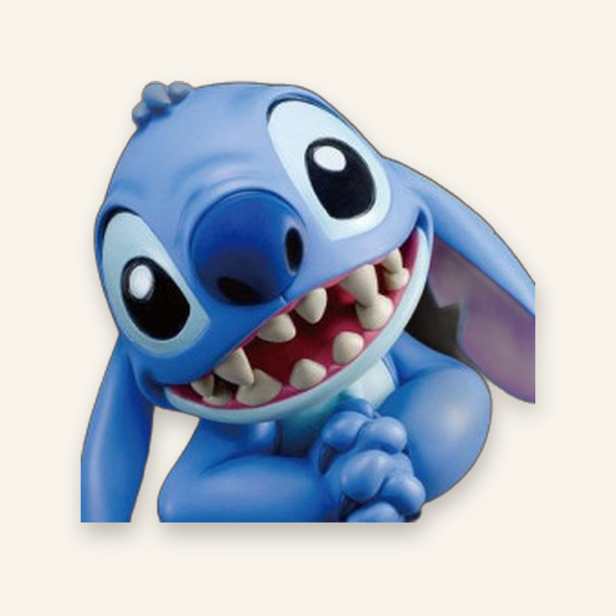 Medium Big Fig Stitch Statue
