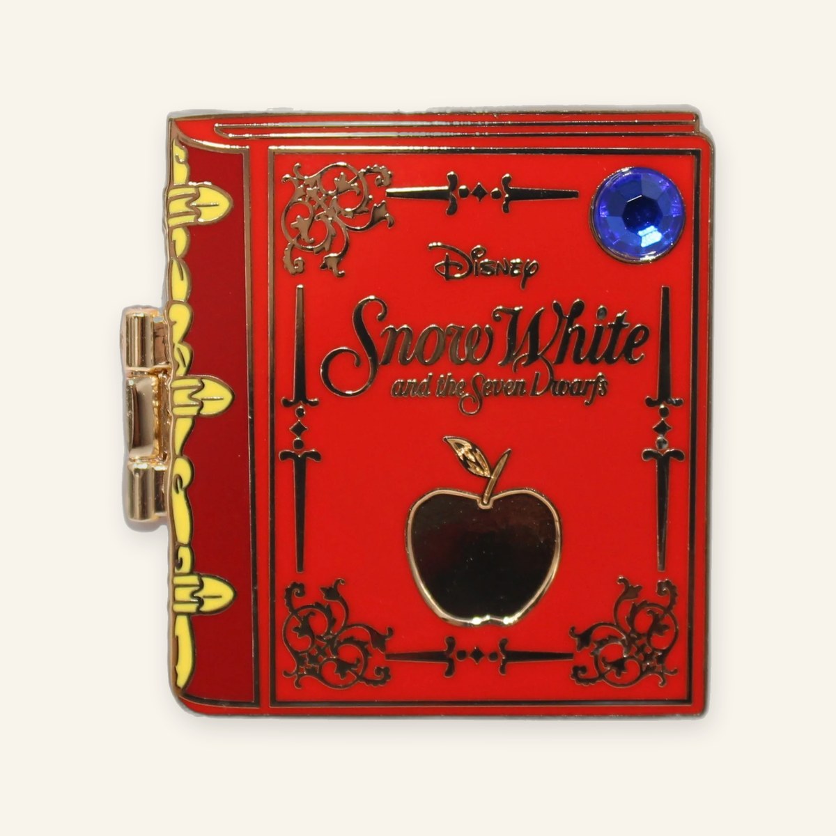 Snow White & the Seven Dwarfs Princess Pages Go Pin Pro Disney Pin